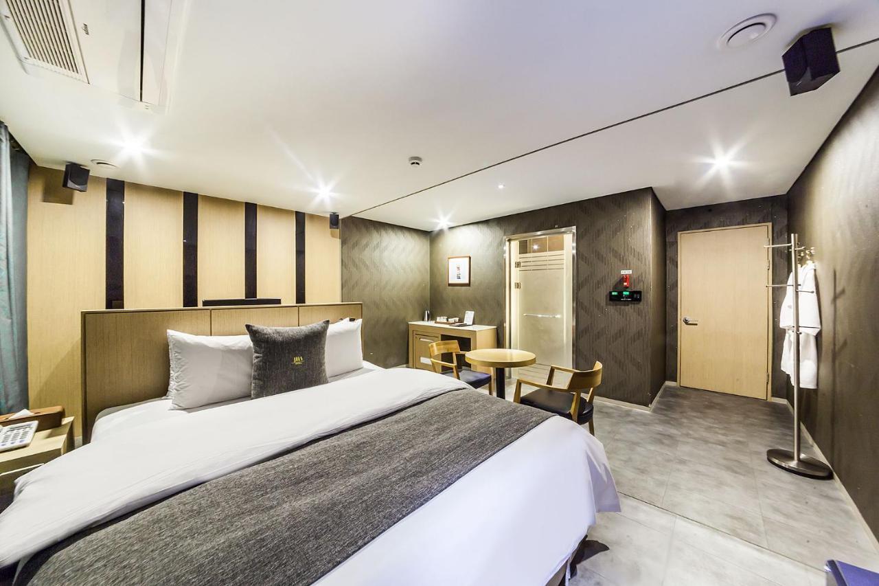 Jbis Hotel Uijeongbu Екстериор снимка