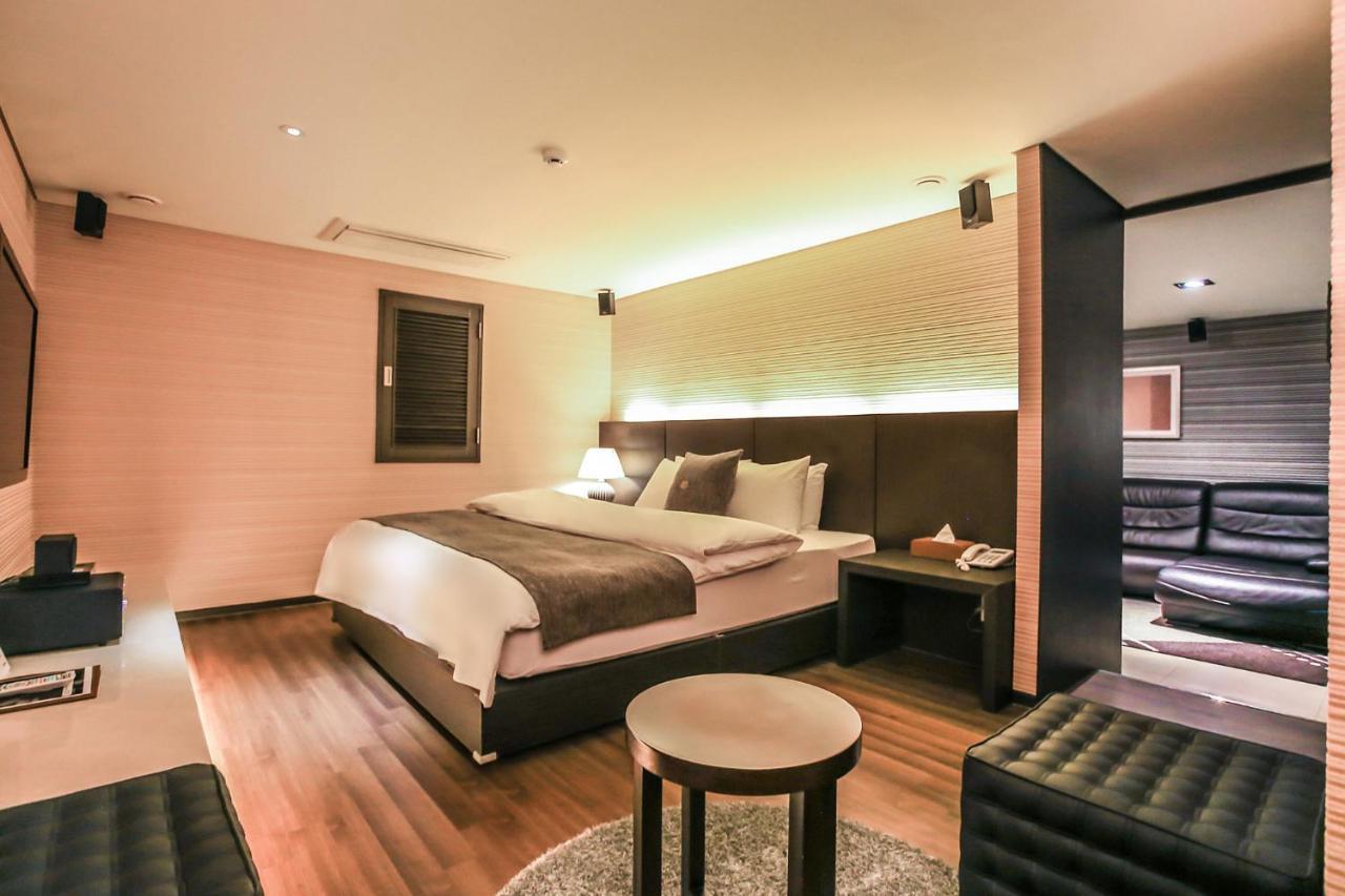 Jbis Hotel Uijeongbu Екстериор снимка