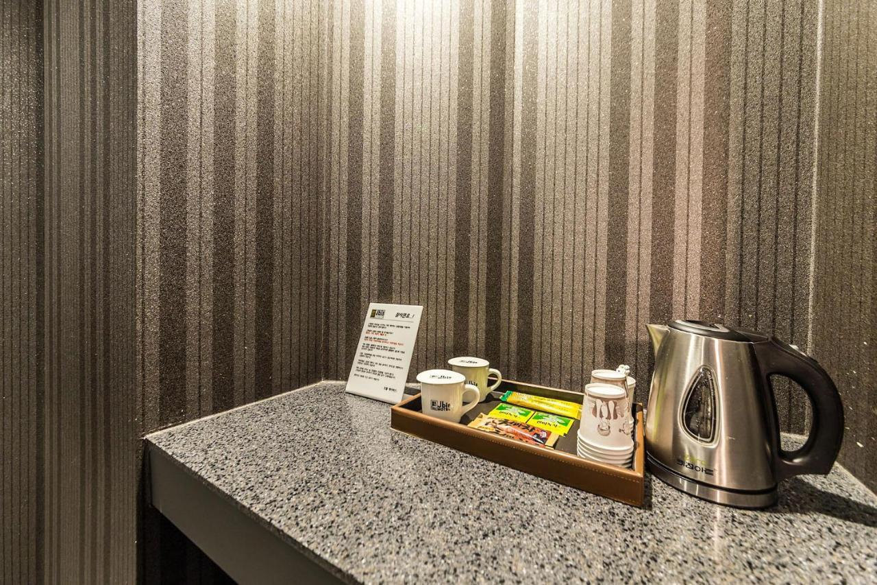 Jbis Hotel Uijeongbu Екстериор снимка