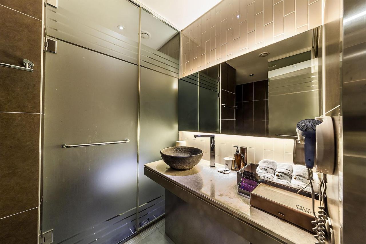 Jbis Hotel Uijeongbu Екстериор снимка