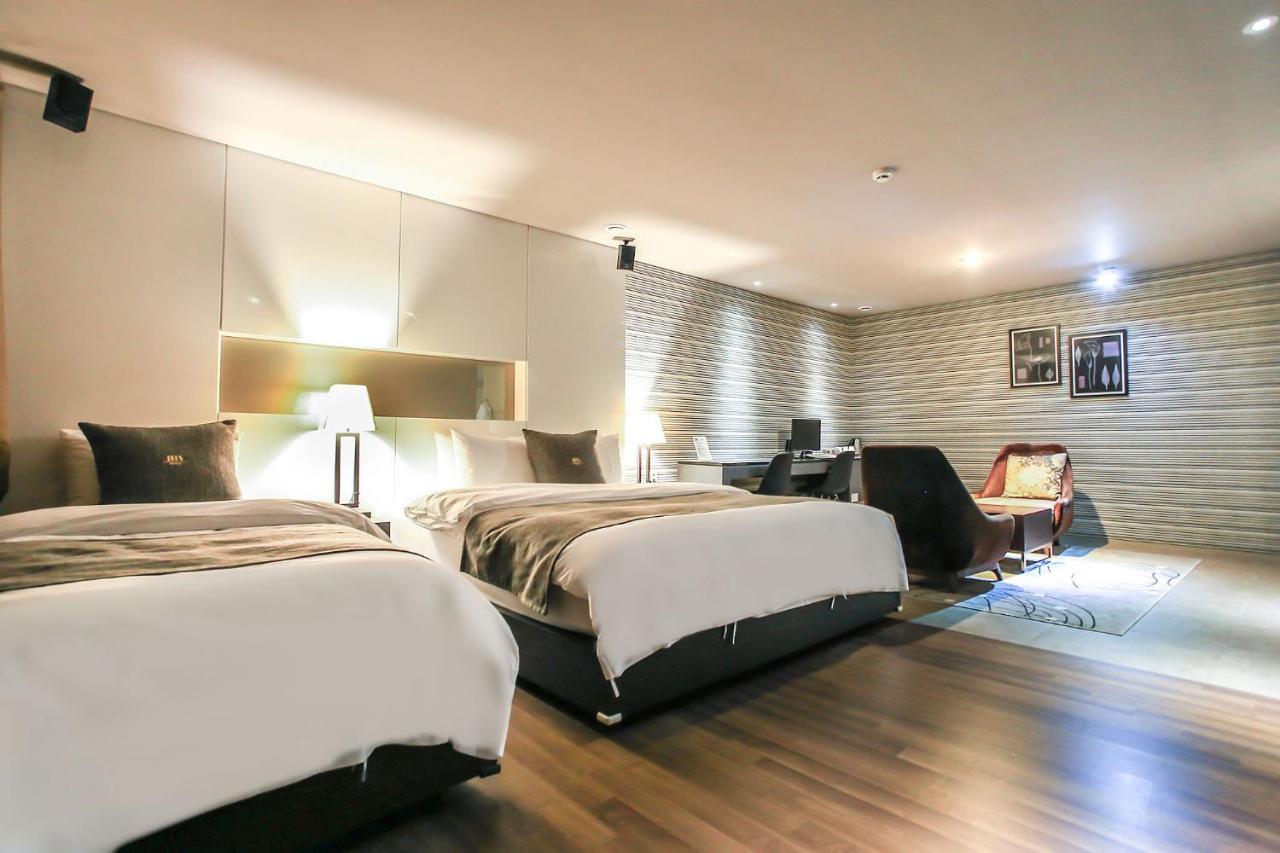 Jbis Hotel Uijeongbu Екстериор снимка