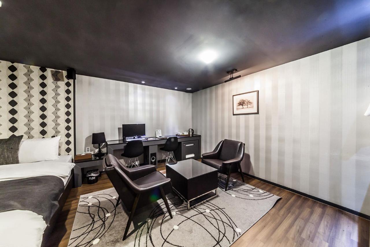Jbis Hotel Uijeongbu Екстериор снимка