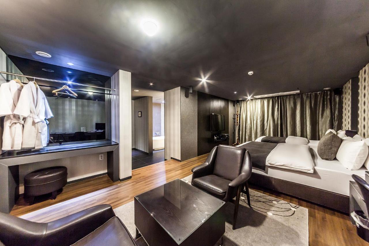 Jbis Hotel Uijeongbu Екстериор снимка